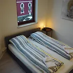 Unique: - Zentral - Kueche - Netflix Apartman